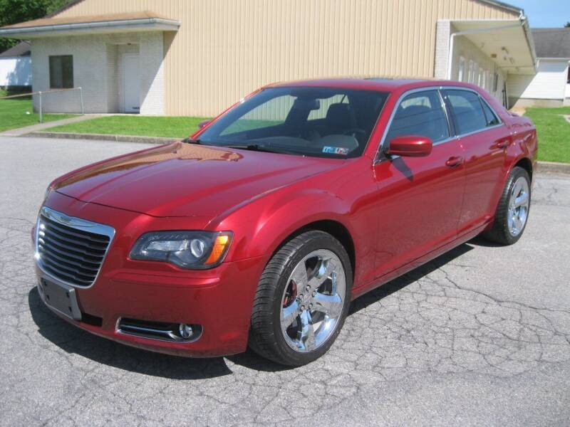 2013 Chrysler 300 for sale at Right Pedal Auto Sales INC in Wind Gap PA