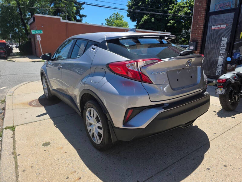 2019 Toyota C-HR LE