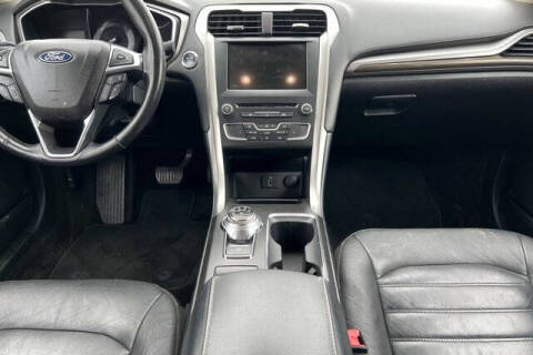 2018 Ford Fusion Energi SE Luxury