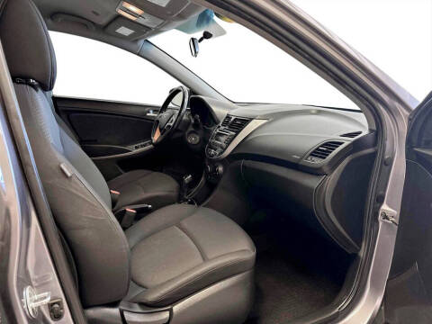 2016 Hyundai Accent Sport