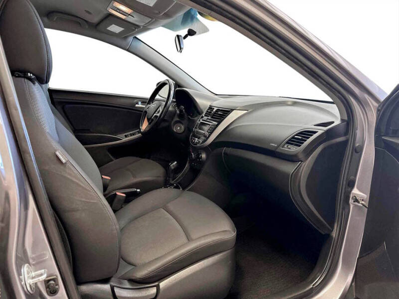 2016 Hyundai Accent Sport