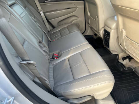 2012 Jeep Grand Cherokee Laredo