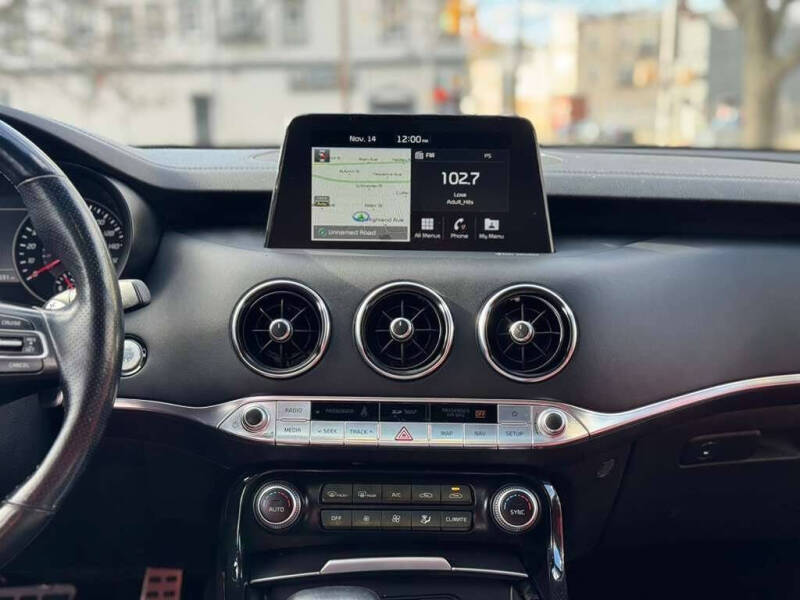 2018 Kia Stinger GT2