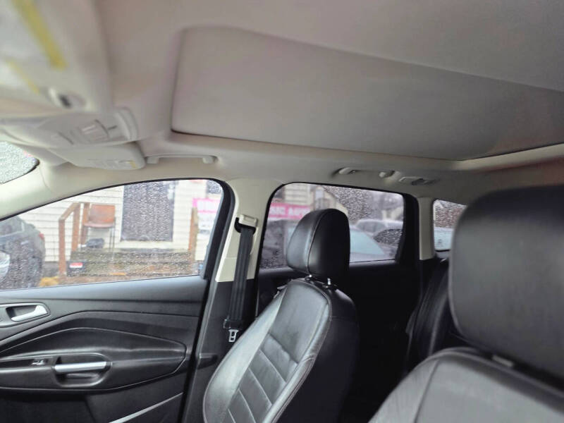 2016 Ford Escape Titanium