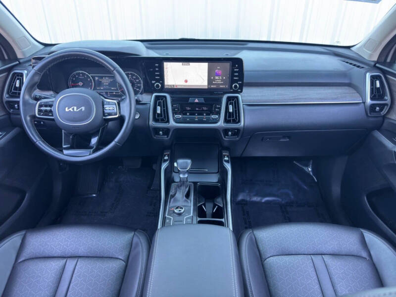 2022 Kia Sorento X-Line S