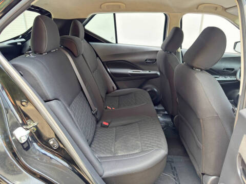 2021 Nissan Kicks S