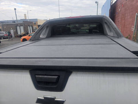 2011 Chevrolet Avalanche LT