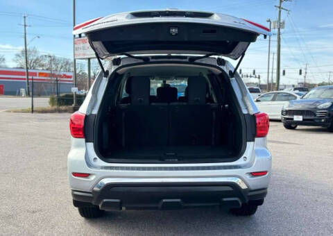 2017 Nissan Pathfinder S