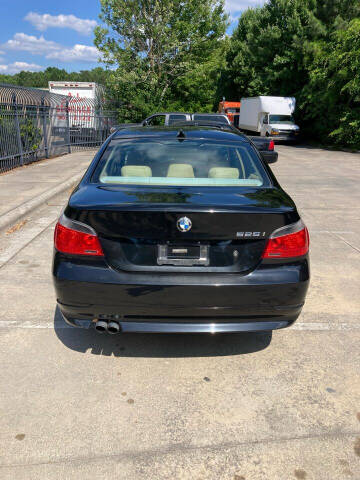 2004 BMW 5 Series 525i