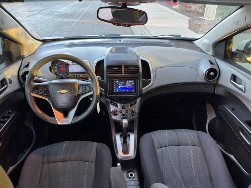 2015 Chevrolet Sonic LT Auto