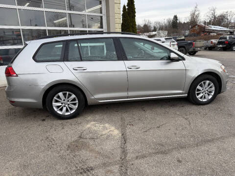 2016 Volkswagen Golf SportWagen TSI S