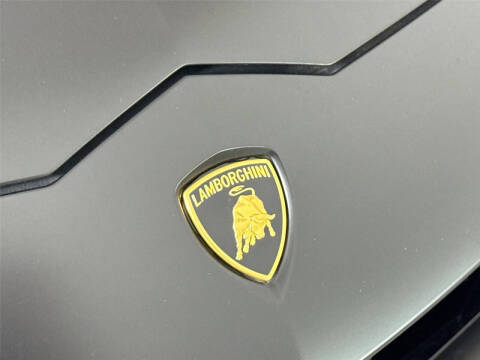 2022 Lamborghini Urus