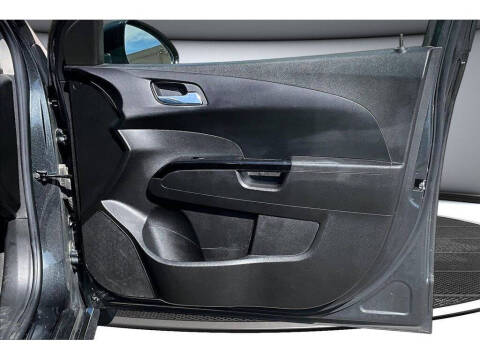 2018 Chevrolet Sonic LT Auto