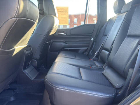 2025 Toyota Land Cruiser