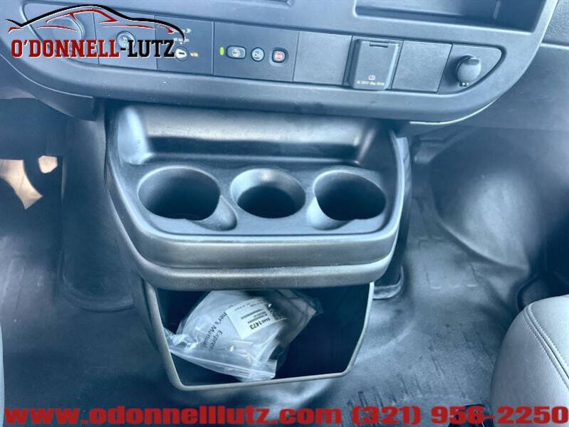 2021 Chevrolet Express 2500