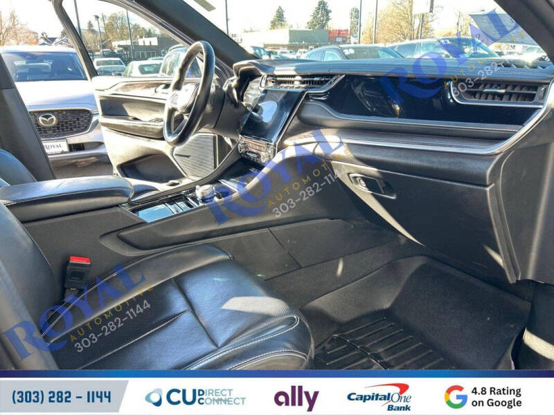 2022 Jeep Grand Cherokee Overland