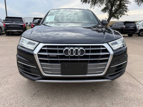 2020 Audi Q5 quattro Premium Plus 45 TFSI