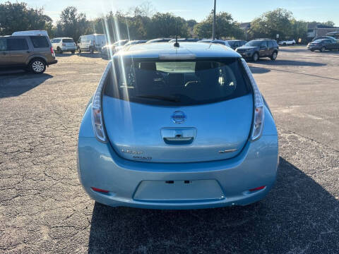 2015 Nissan LEAF S