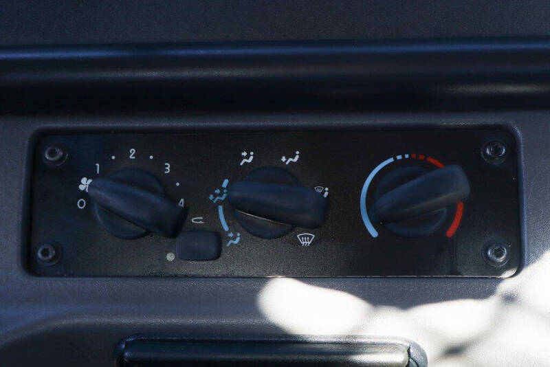 2019 Freightliner M2 106