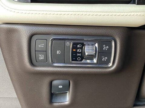 2022 Lincoln Nautilus Black Label