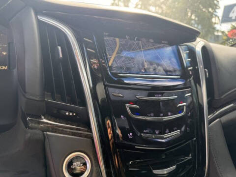2015 Cadillac Escalade Platinum