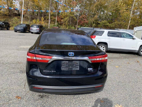 2013 Toyota Avalon Hybrid XLE Premium