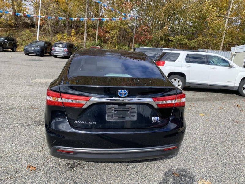 2013 Toyota Avalon Hybrid XLE Premium