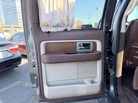 2014 Ford F-150 SVT Raptor