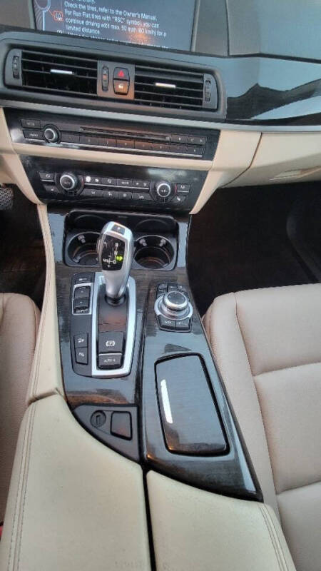 2012 BMW 5 Series 535i xDrive