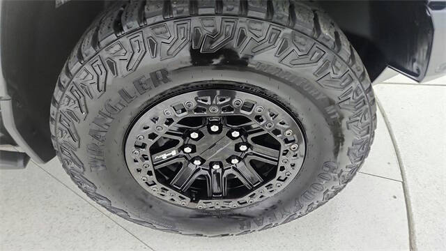 2024 GMC HUMMER EV 3X