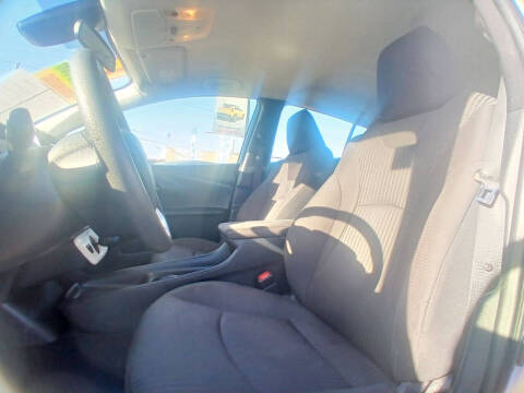 2018 Toyota Prius Two