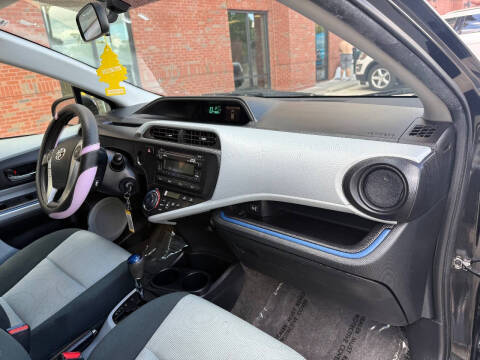 2012 Toyota Prius c One