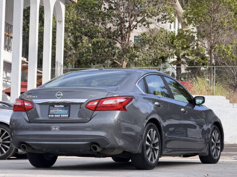 2017 Nissan Altima 2.5 SV
