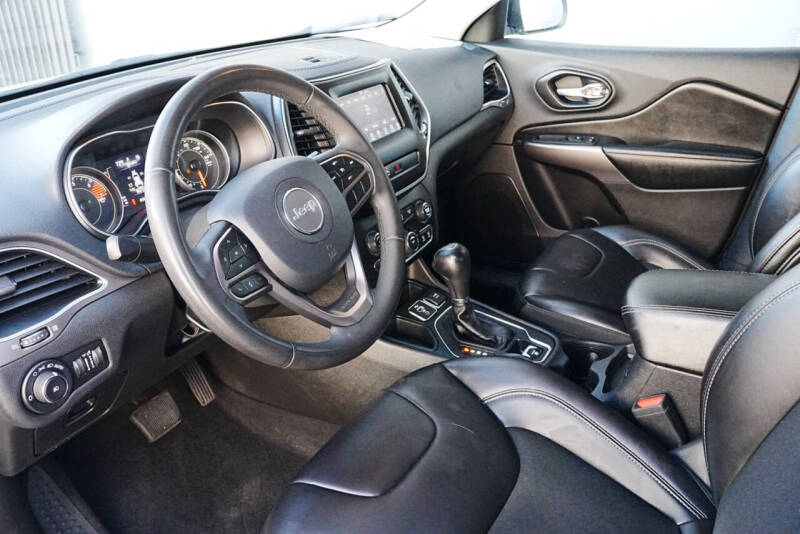 2020 Jeep Cherokee Latitude Plus