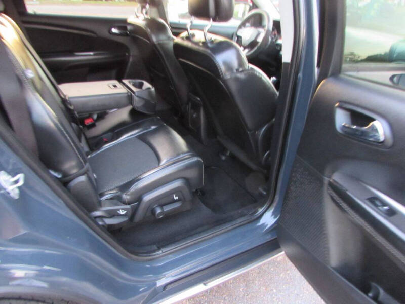 2017 Dodge Journey Crossroad Plus - Photo 13