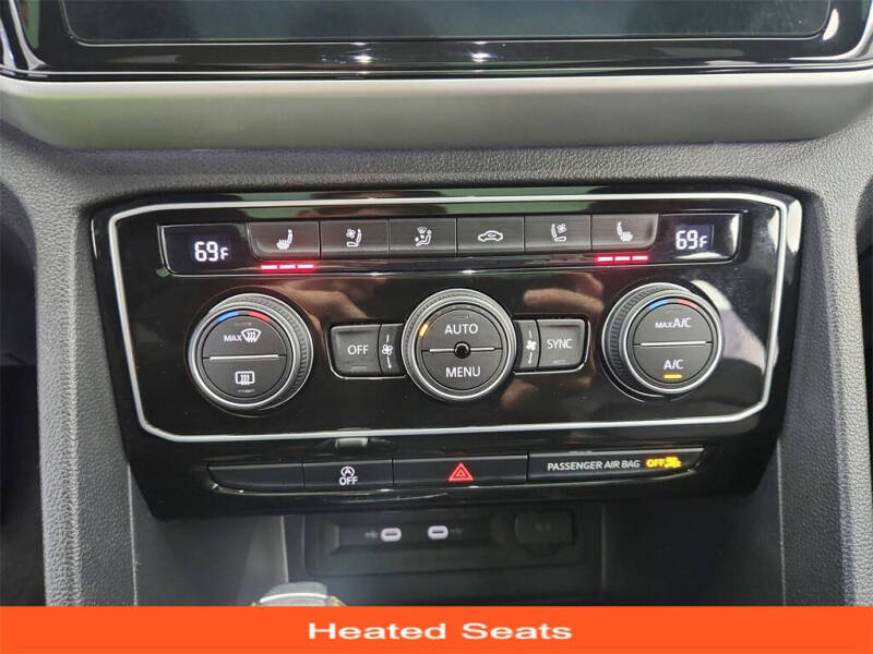 2021 Volkswagen Atlas Cross Sport V6 SEL Premium R-Line 4Motion