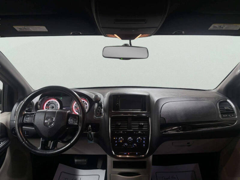 2015 Dodge Grand Caravan SE