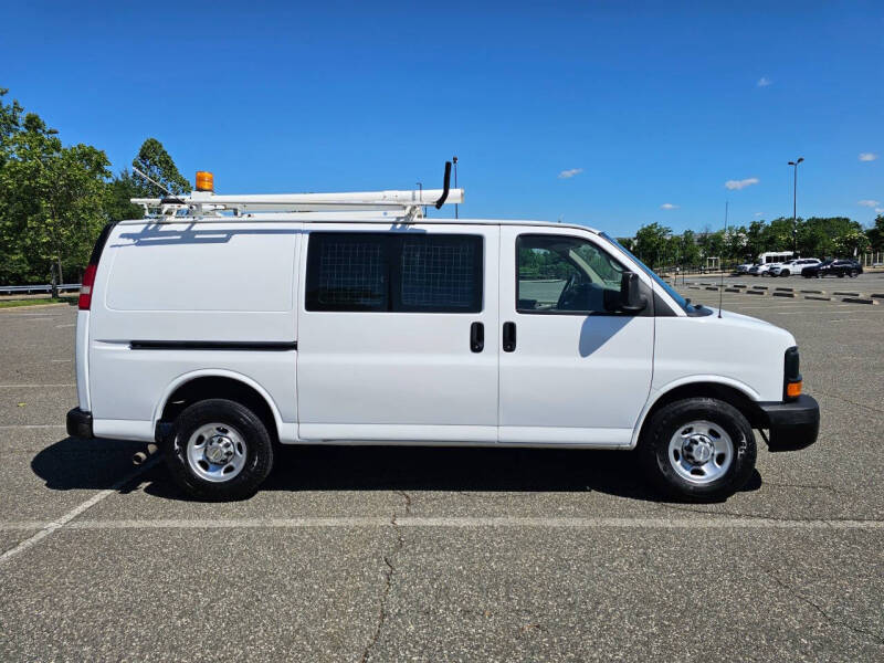 2011 Chevrolet Express 2500
