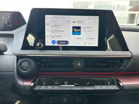 2025 Toyota Prius Plug-in Hybrid