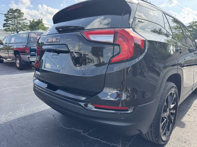 2023 GMC Terrain SLT