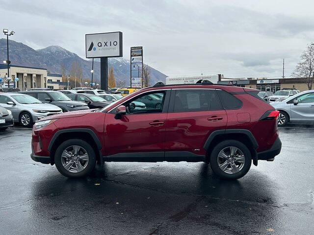 2024 Toyota RAV4 Hybrid XLE