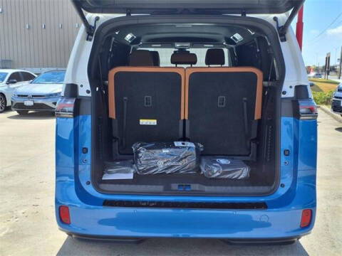 2025 Volkswagen ID. Buzz Pro S Plus