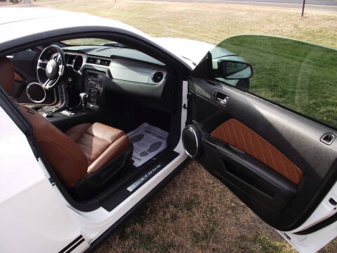 2010 Ford Mustang V6