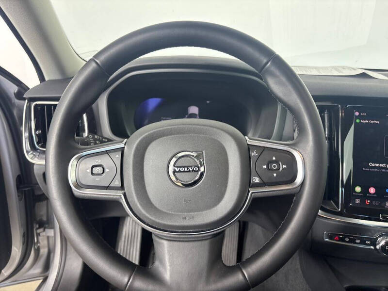 2025 Volvo S60 B5 Core