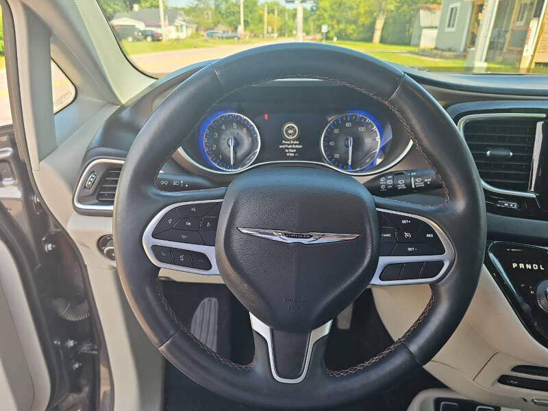 2018 Chrysler Pacifica Touring L Plus