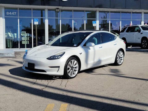 2020 Tesla Model 3 Standard Range