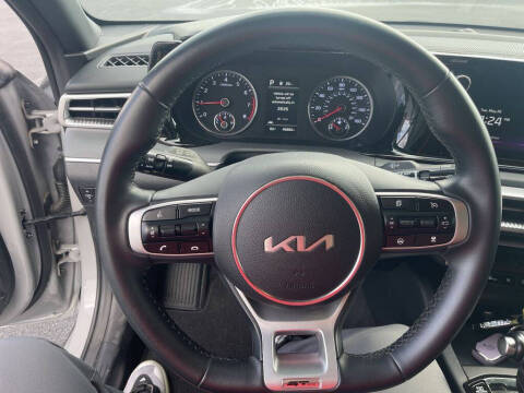 2024 Kia K5
