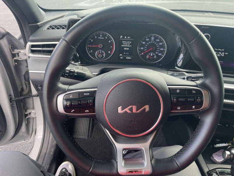 2024 Kia K5