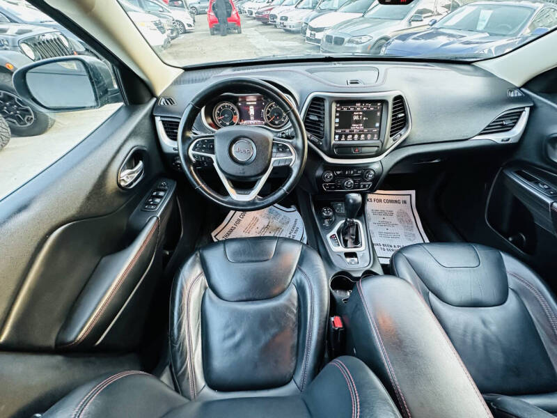 2015 Jeep Cherokee Trailhawk