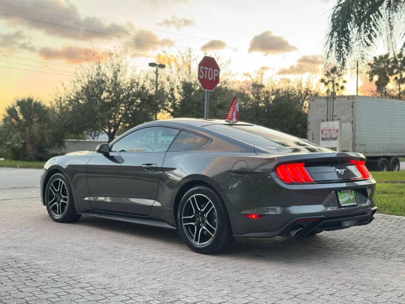 2019 Ford Mustang